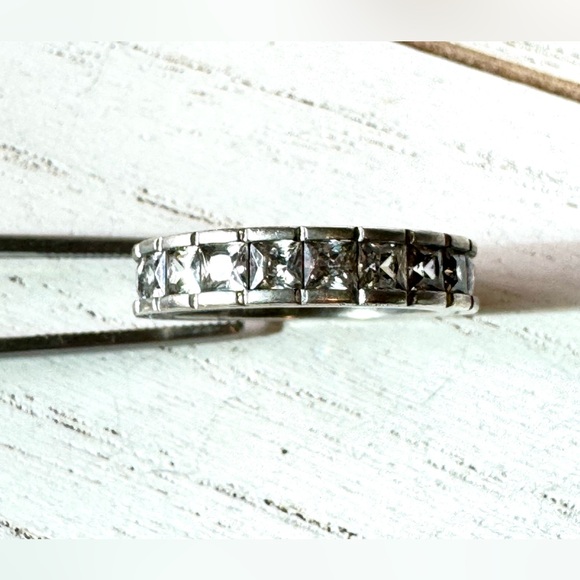 Vintage 925 Sterling Silver Channel Set Ring Band - Picture 1 of 5